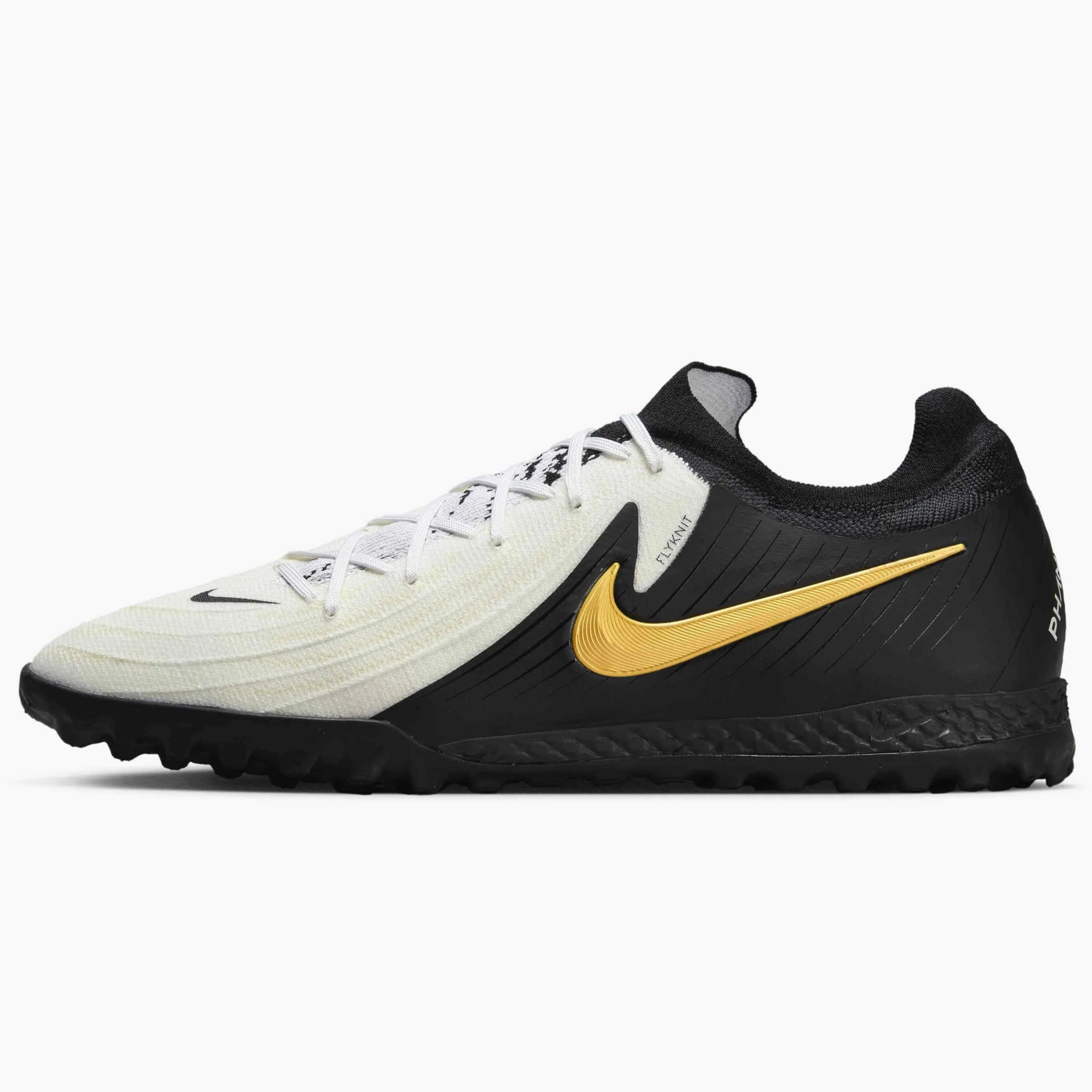 Nike Men s Phantom GX II Pro Low Top Soccer Shoes