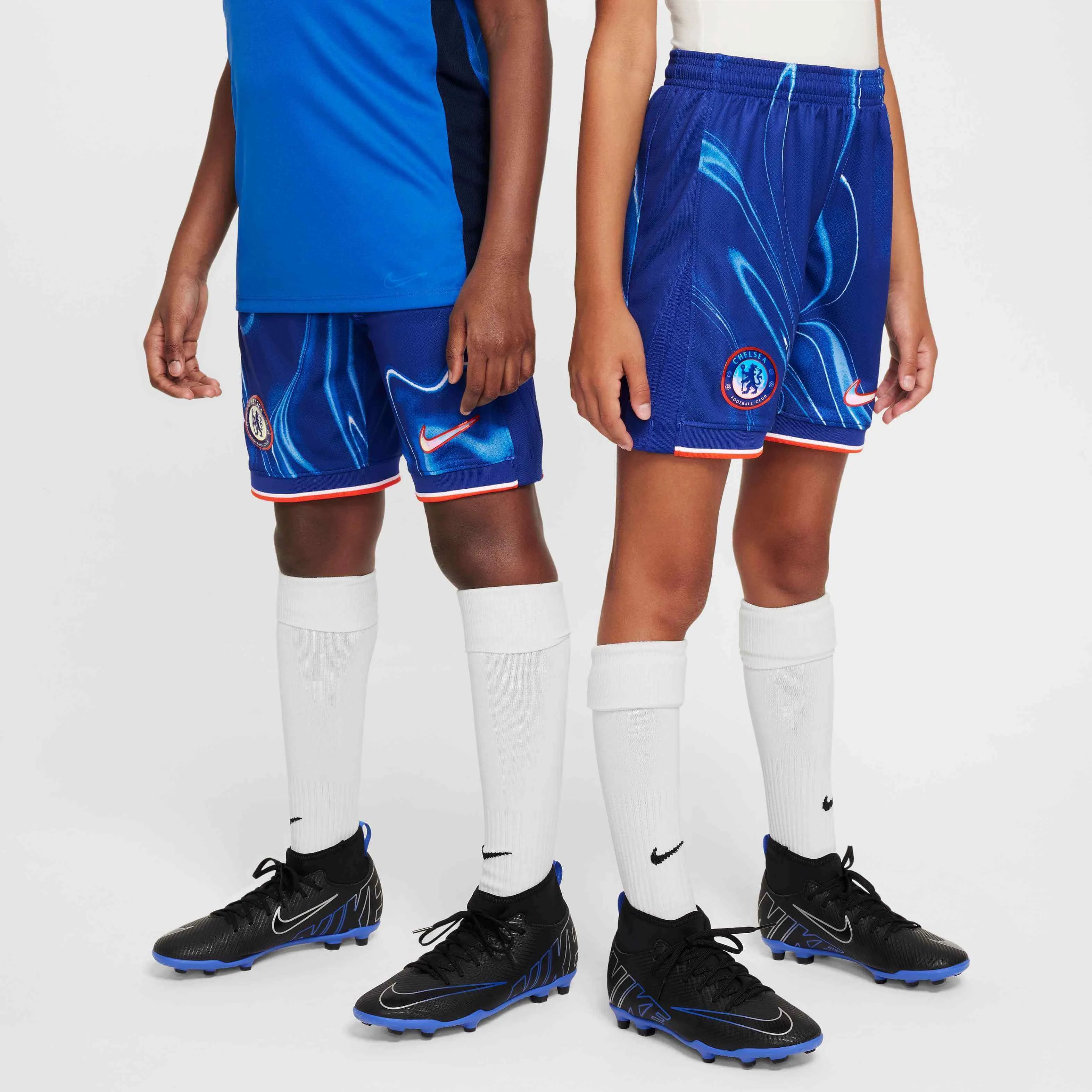 Nike 2024 25 Chelsea Youth Stadium Home Shorts Multi S