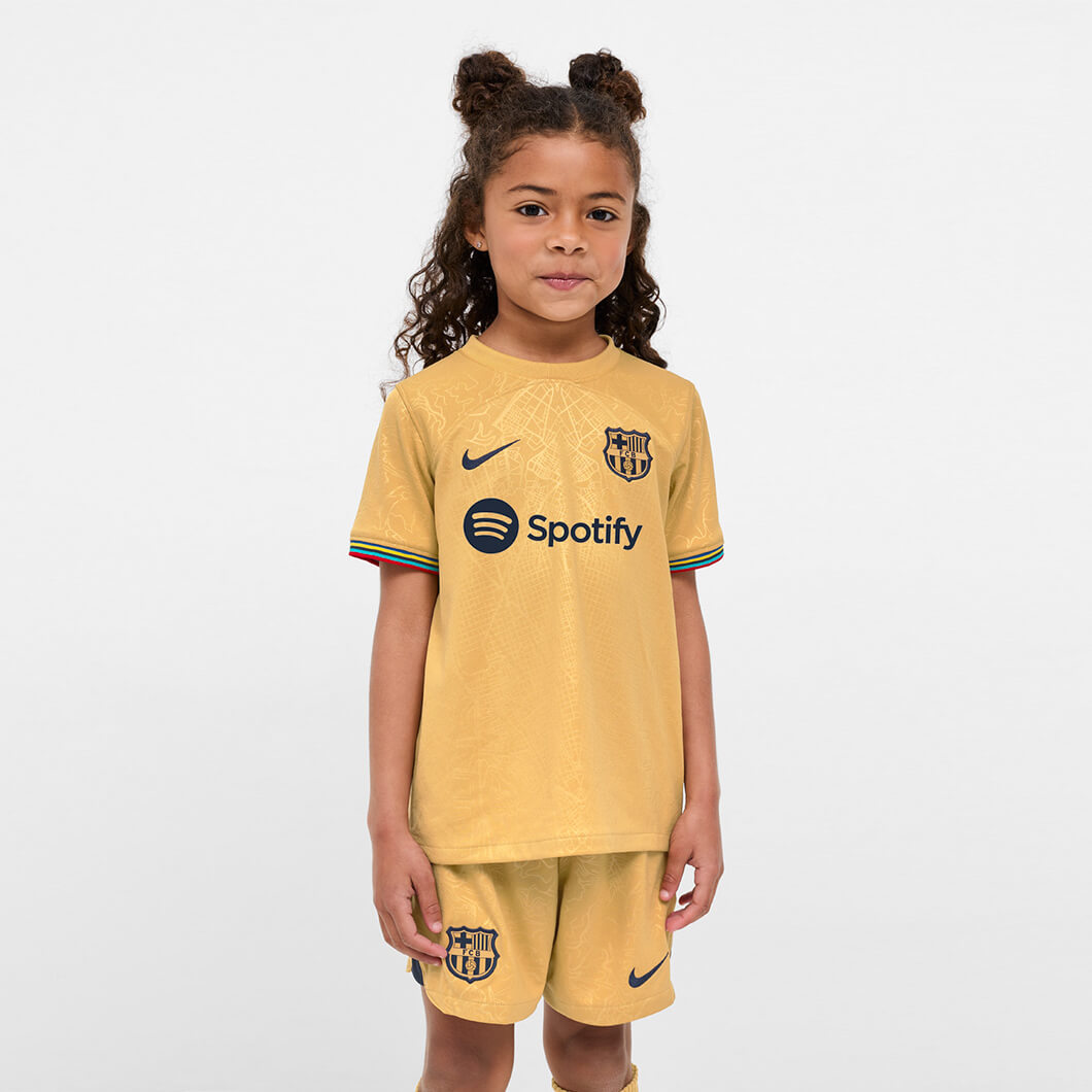 Voorschrift Achtervoegsel uitlaat Nike 2022-23 Barcelona Away Little Kids Kit Gold-Navy