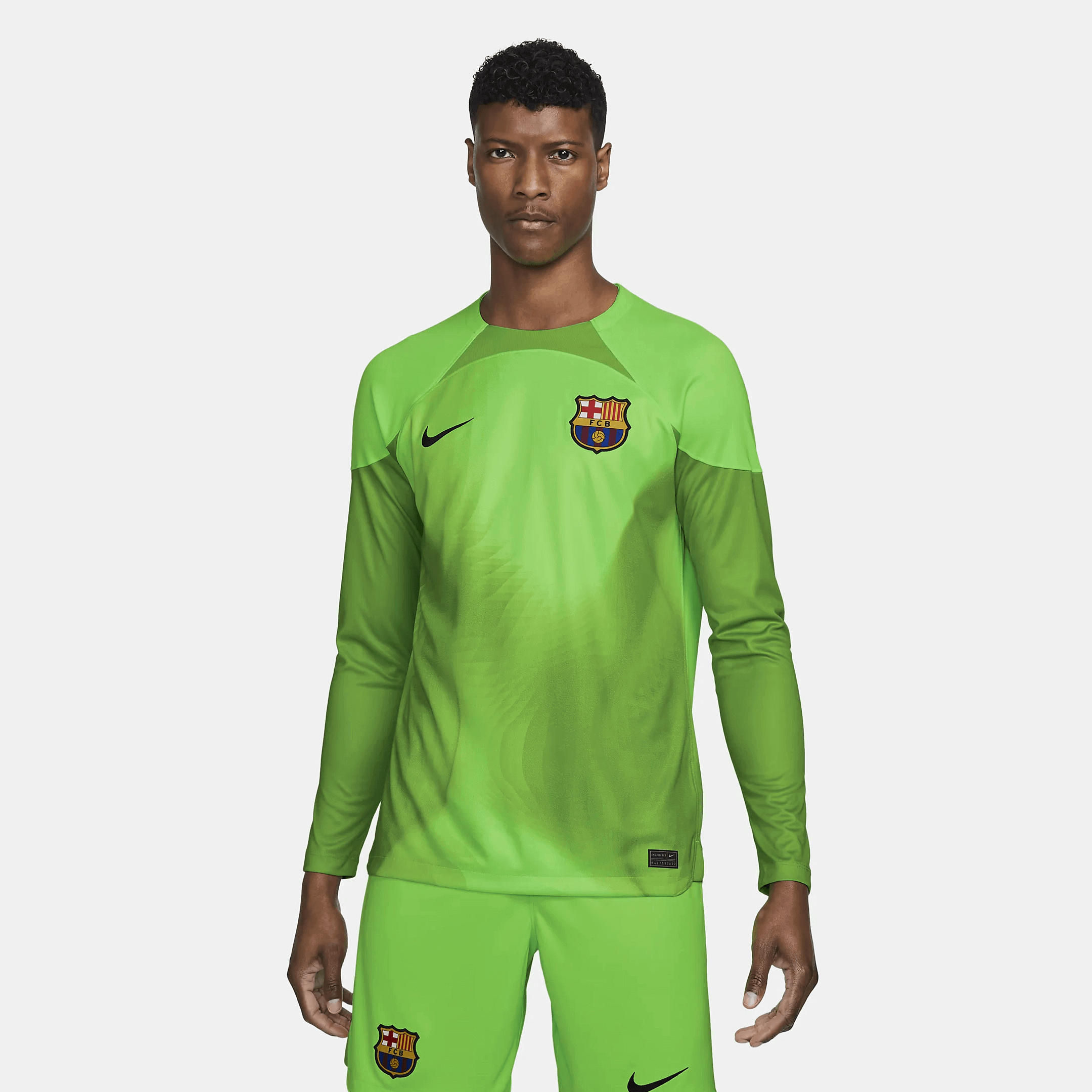 Nike 2022/23 Barcelona Goalkeeper Stadium Jersey Green in 2023