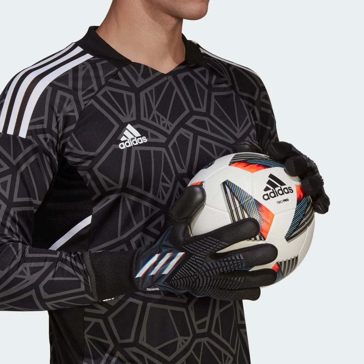 Adidas Predator Pro Goalkeeper Gloves (Negative Cut) - Black (Model 1)