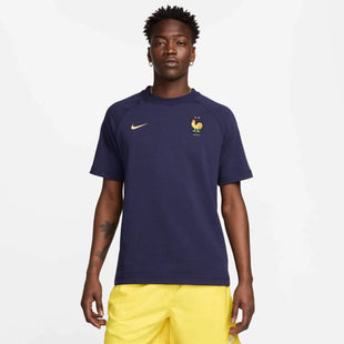 Nike 2024-25 France Men's Travel Top (Model - Front)