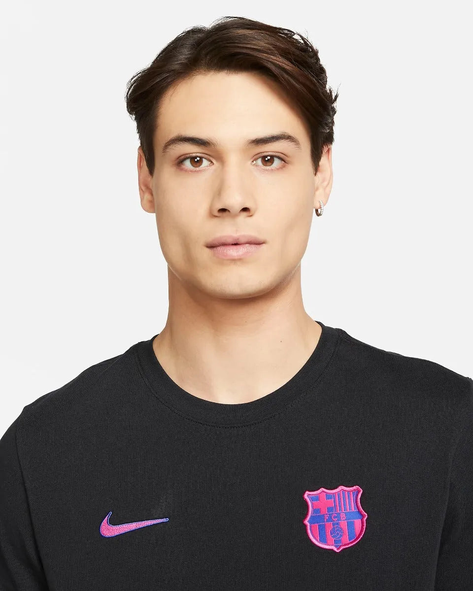 Nike 22021-22 Barcelona Travel Tee - Black (Detail 1)