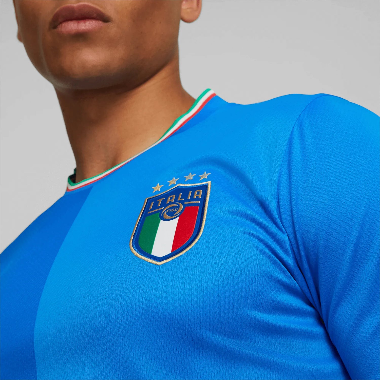 Puma 2022-23 Italy Home Jersey Ignite Blue-Ultra Blue (Detail 1)