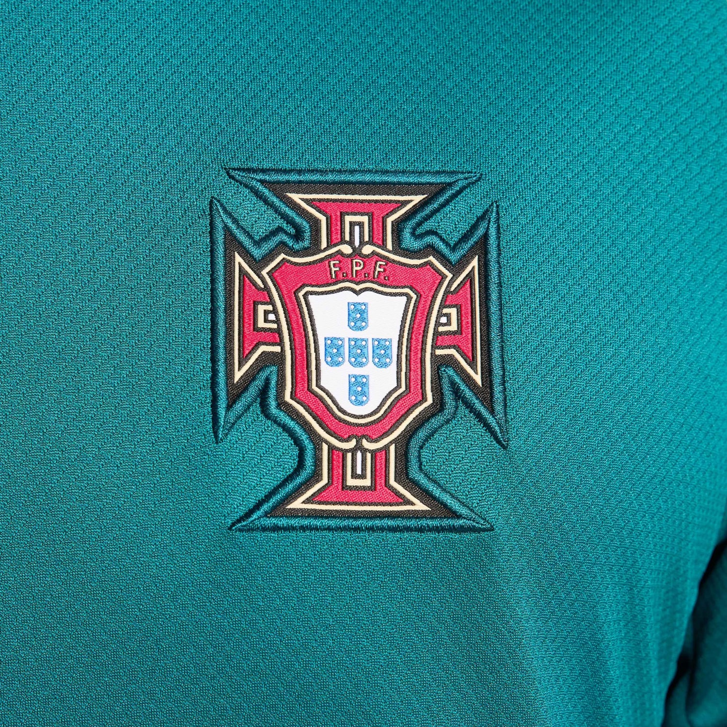 Nike 2024-25 Portugal Men's Dri-Fit Short-Sleeve Knit Top (Detail 2)