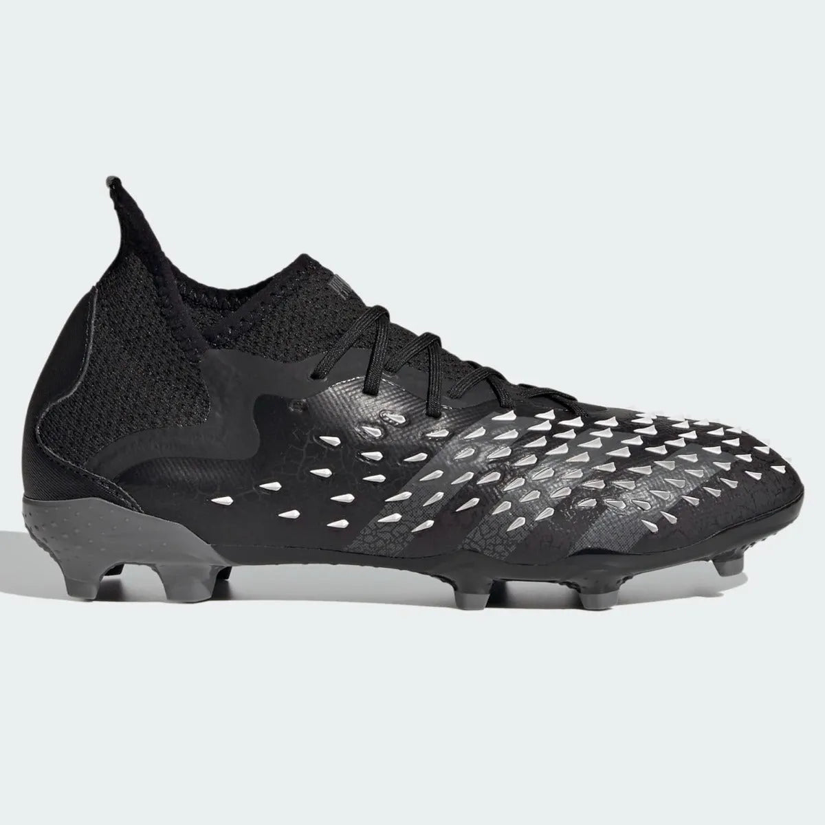 Adidas JR Predator Freak .1 FG - Black-White (Side 1)