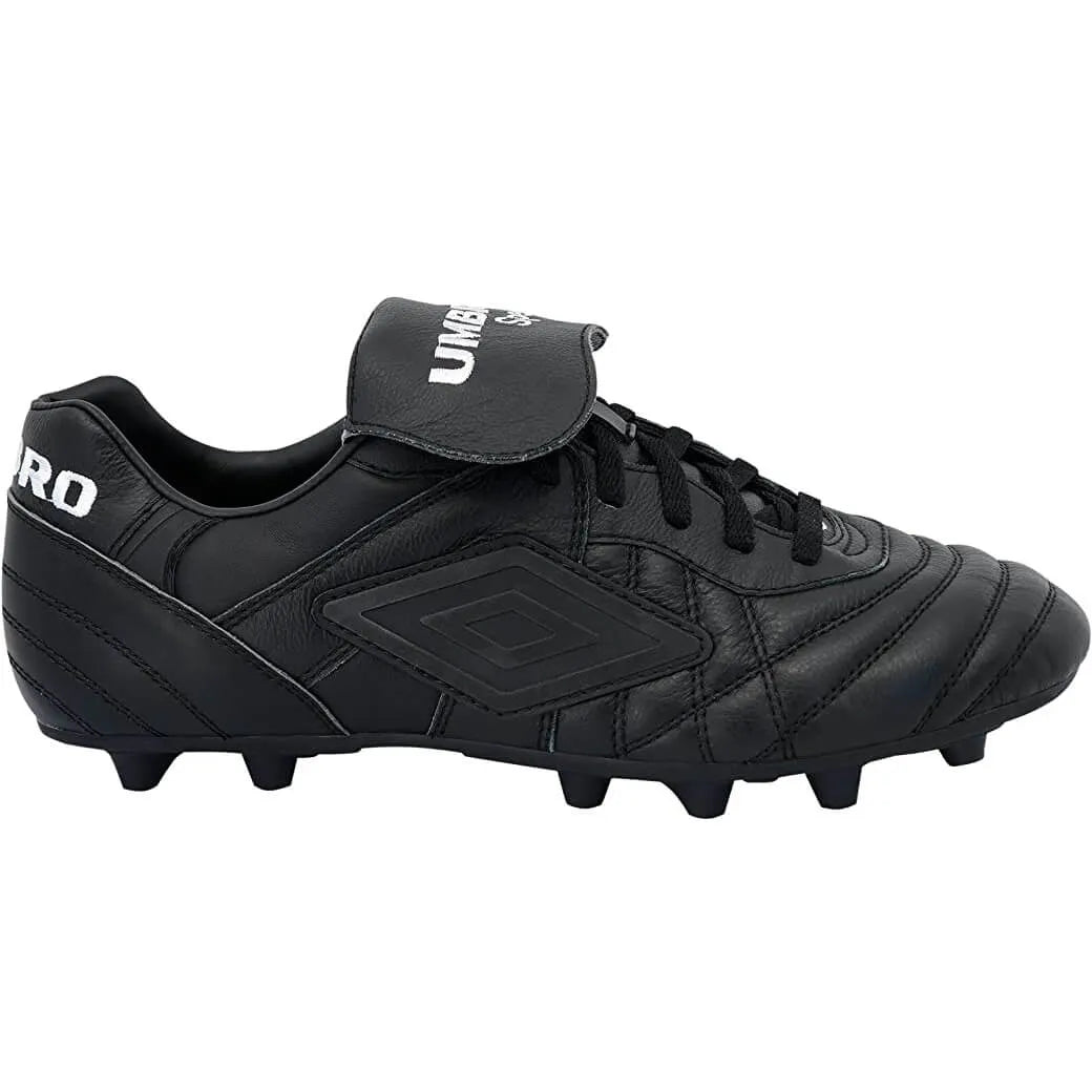 Umbro Speciali Maxim FG - Black (Side 1)