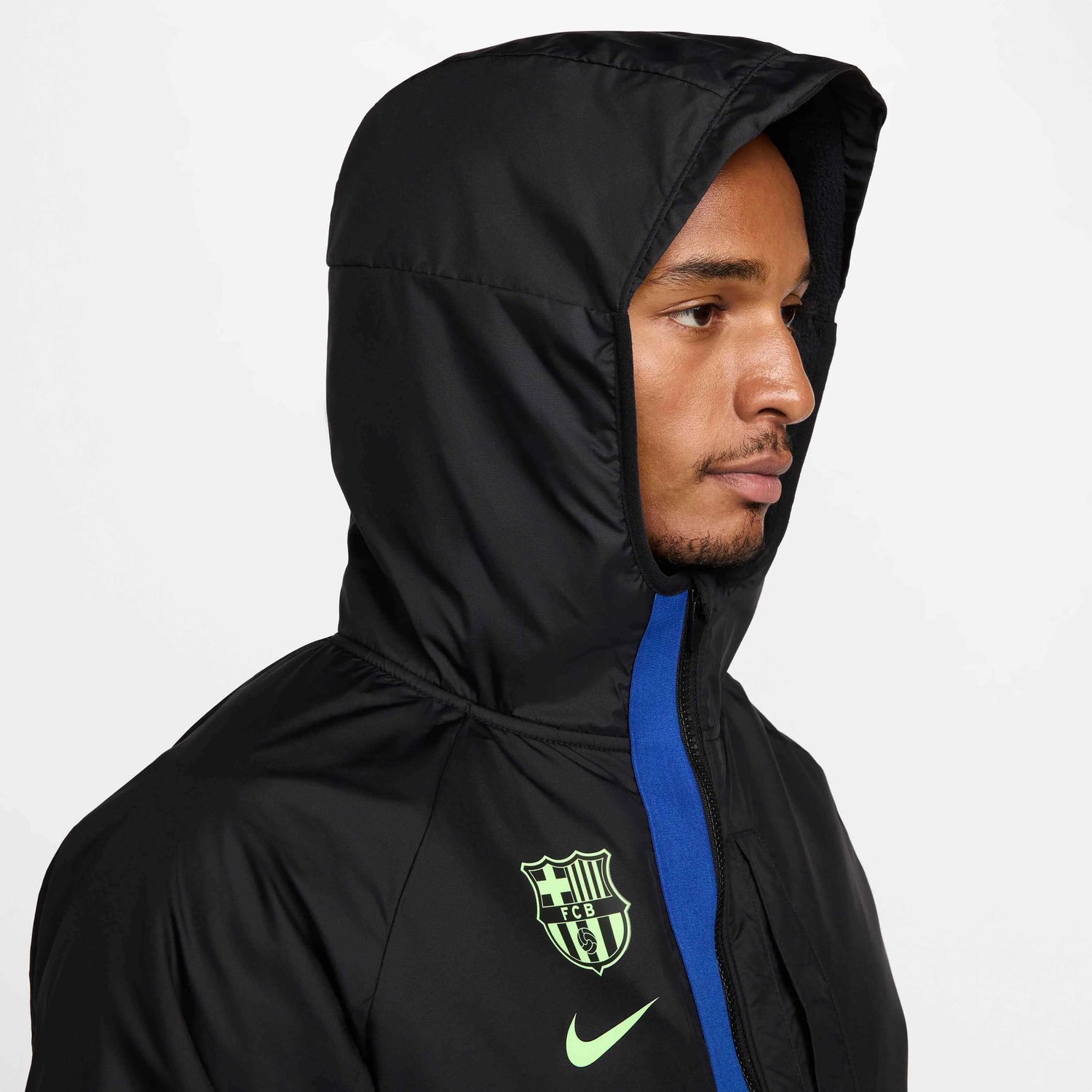 Nike 2024-25 Barcelona Men's Wintererized AWF Jacket (Detail 2)