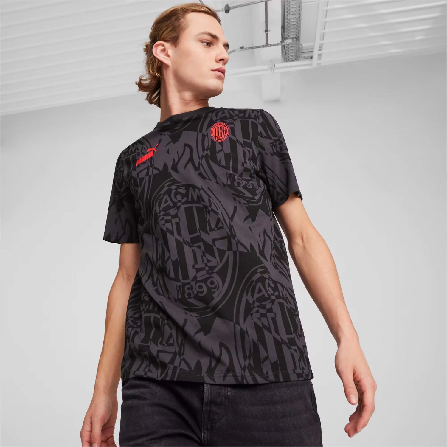 Puma 2024-25 AC Milan Men's FTBLCulture Tee (Model - Front)