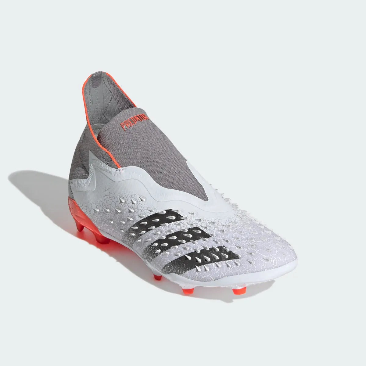 Adidas JR Predator Freak + FG - White-Iron Metallic (Diagonal 1)