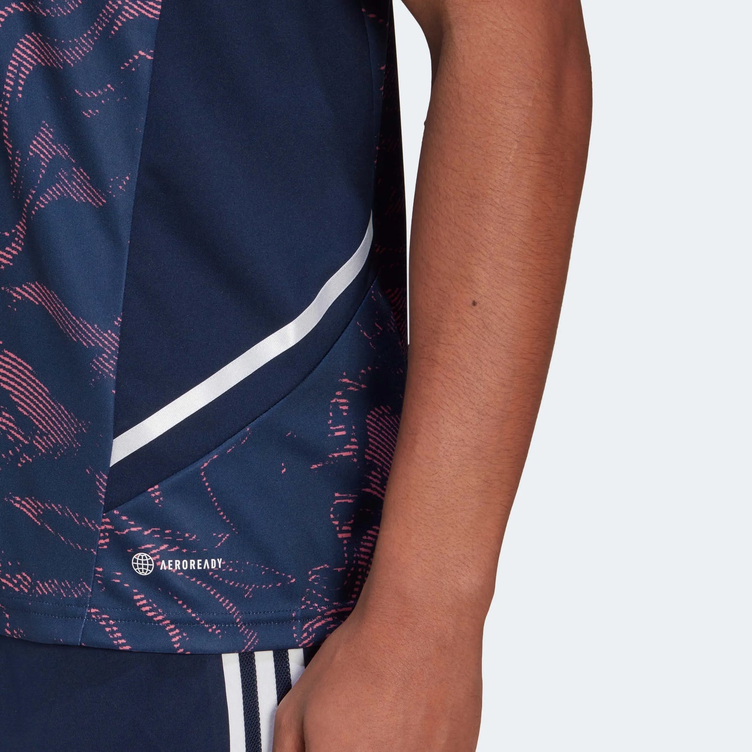  adidas 2022-23 Juventus EU Training Jersey - Navy-Rose (Detail 2)