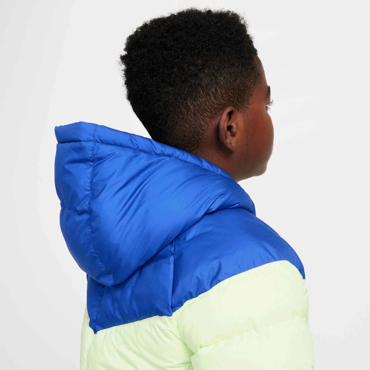 Nike 2024-25 Barcelona Youth Synethic Fill Hooded Jacket (Detail 2)