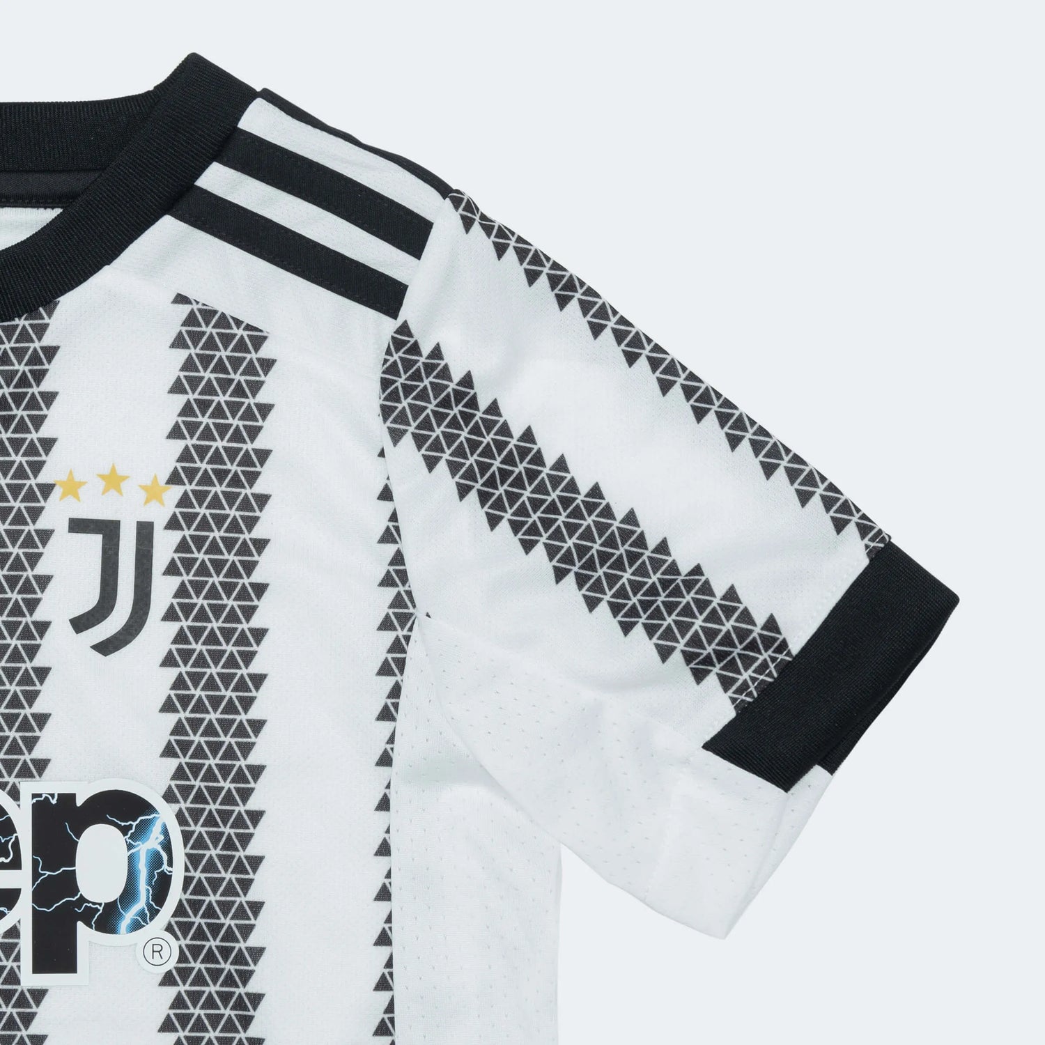 adidas 2022-23 Juventus Home Mini Kit - White-Black (Detail 2)