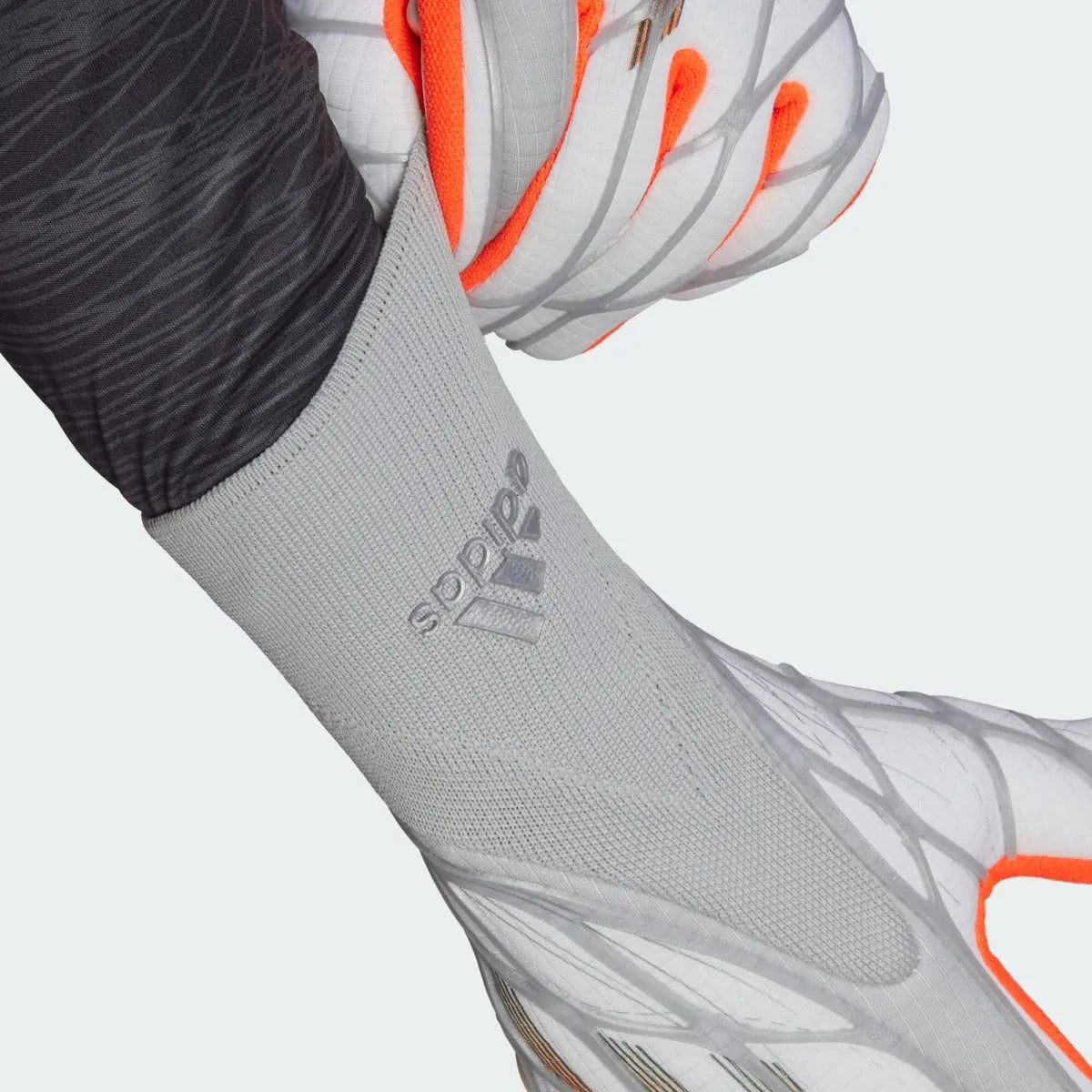 adidas X Pro Goalkeeper Gloves - White-Iron Metallic-Solar Red (Detail 1)