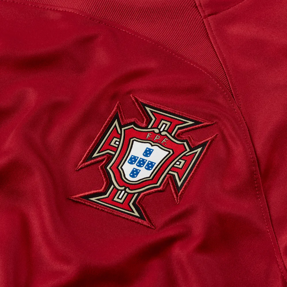 Nike 2022-23 Portugal Home Jersey- Red-Green (Detail 3)