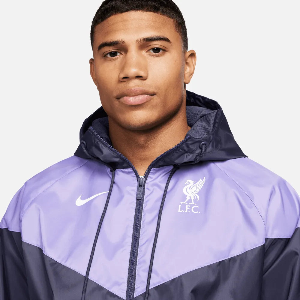 Nike 2023-24 Liverpool Men's Sport Essentials Windrunner (Detail 1)