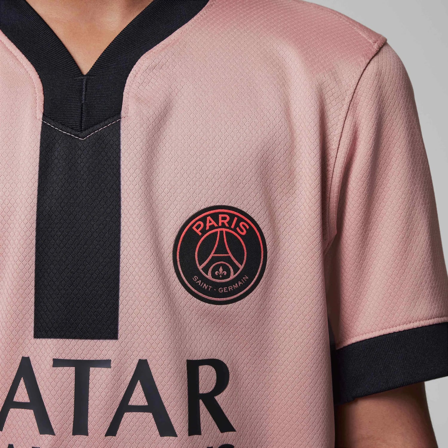 Jordan 2024-25 PSG Youth Stadium Third Jersey (Detail 2)