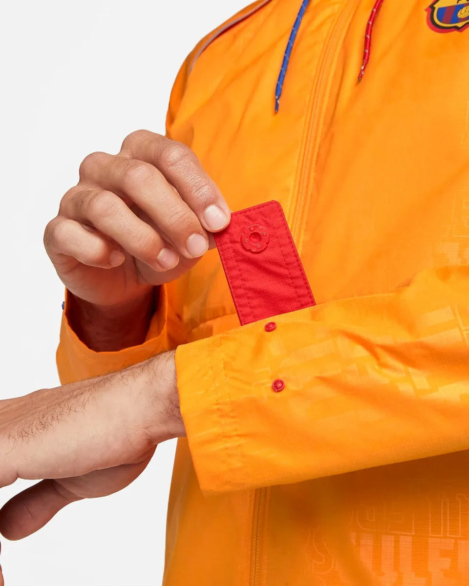 Nike 2022 Barcelona NK AWF Jacket - Vivid Orange (Detail 3)