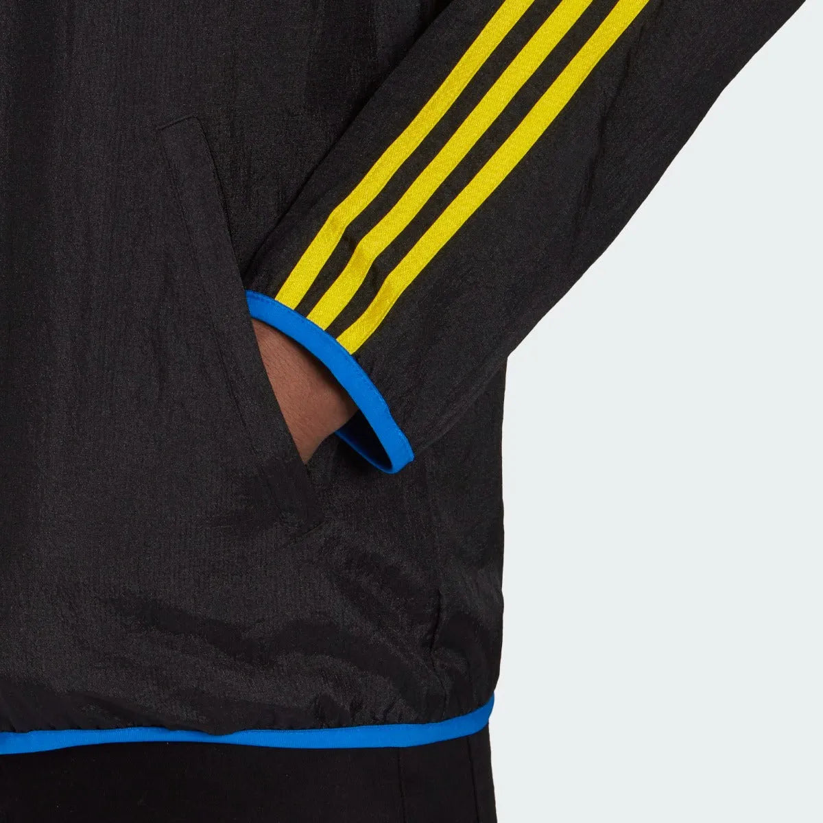 Adidas 2021-22 Manchester United Icons Woven Jacket - Black-Yellow-Royal (Detail 3)