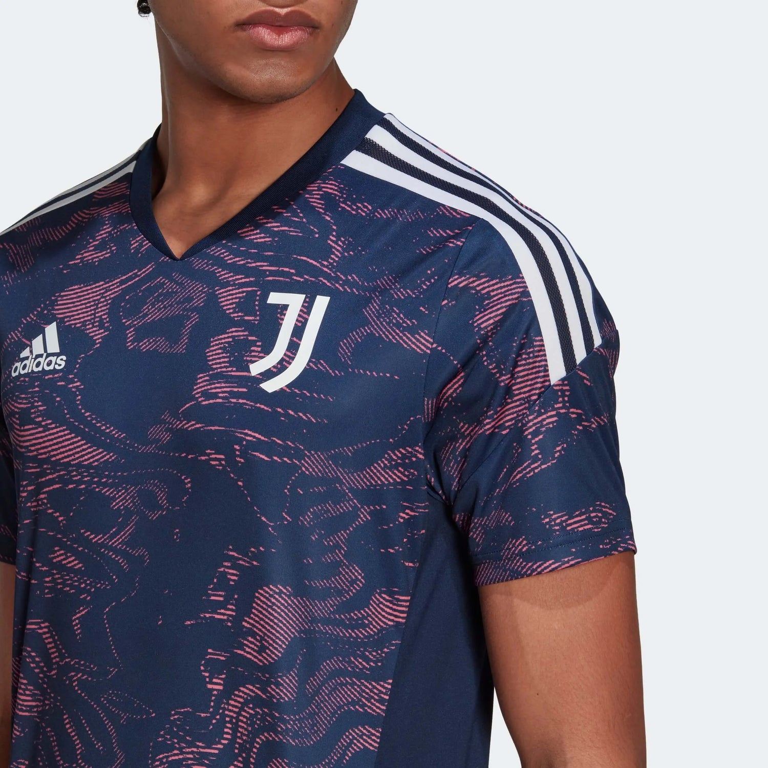  adidas 2022-23 Juventus EU Training Jersey - Navy-Rose (Detail 1)