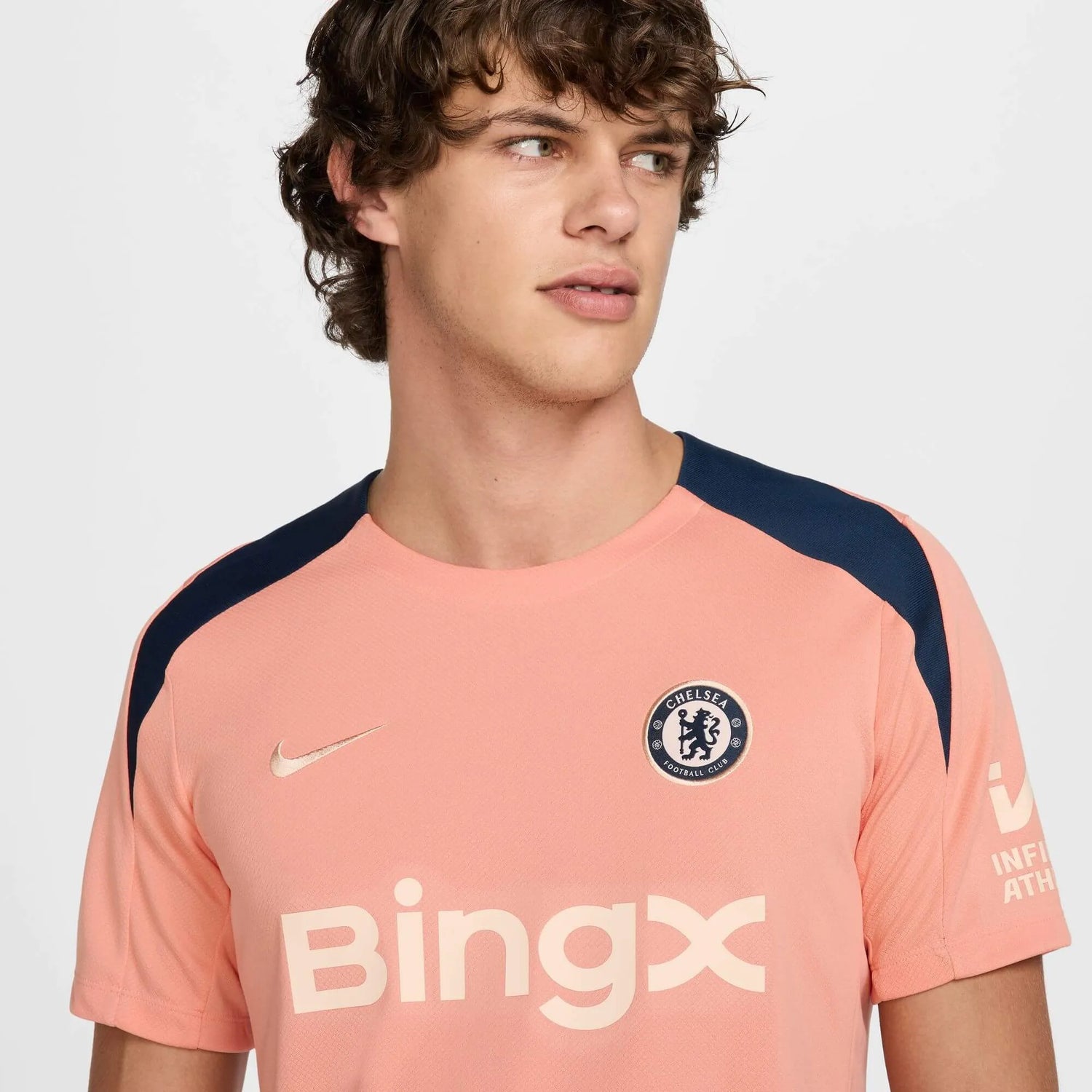 Nike 2025 Chelsea Men's Pre-Match Jersey (Detail 1)