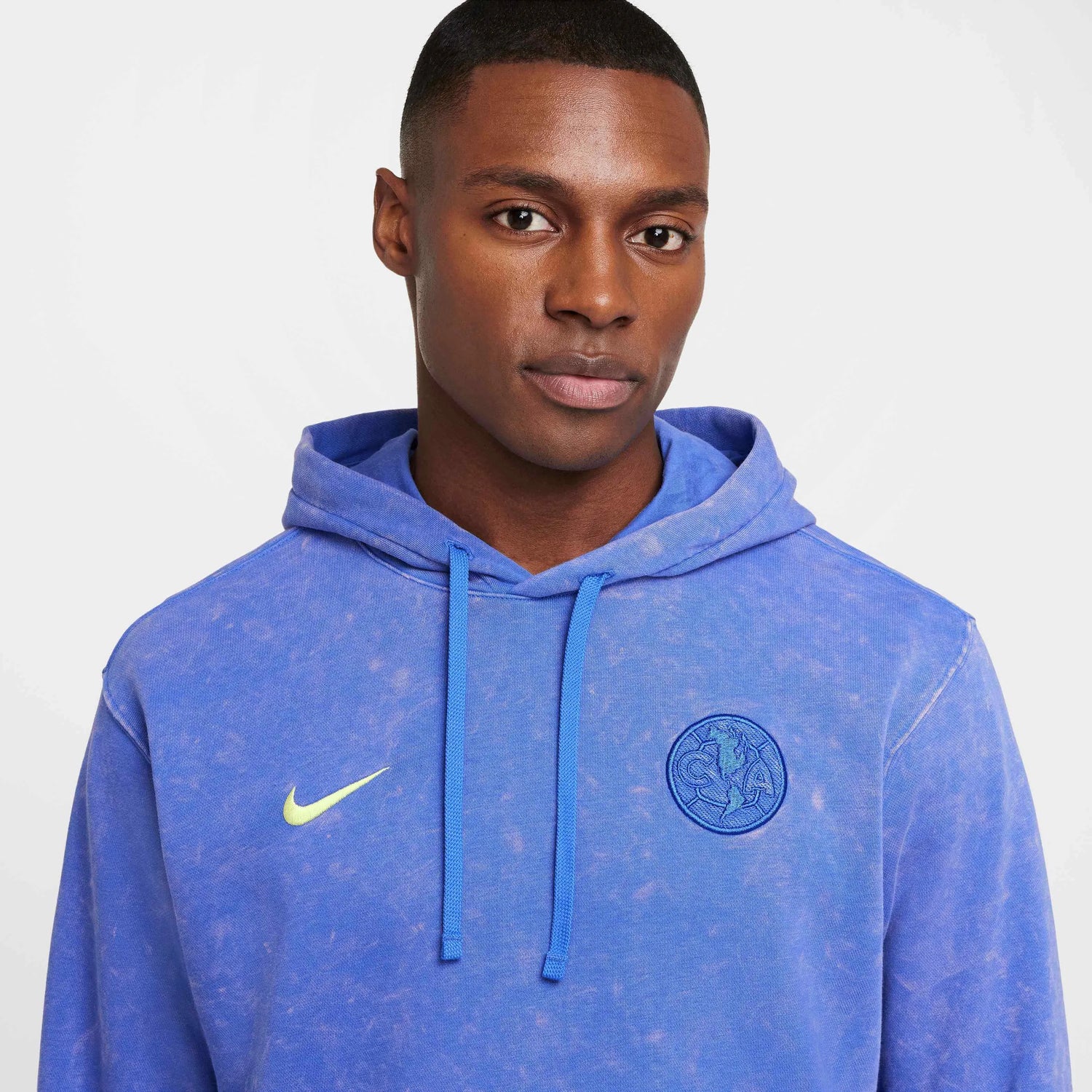 Nike 2024-25 Club America Men's Club Pullover Hoodie (Detail 1)