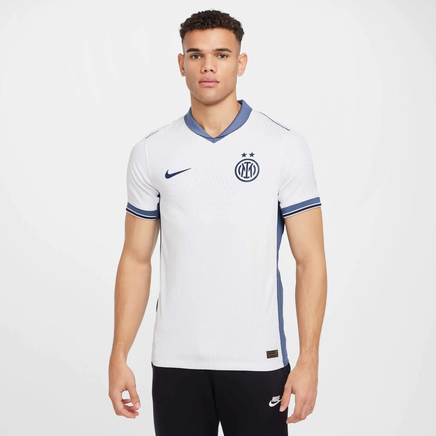 Nike 2024-25 Inter Milan Men's Authentic Away Jersey (Model - Front)