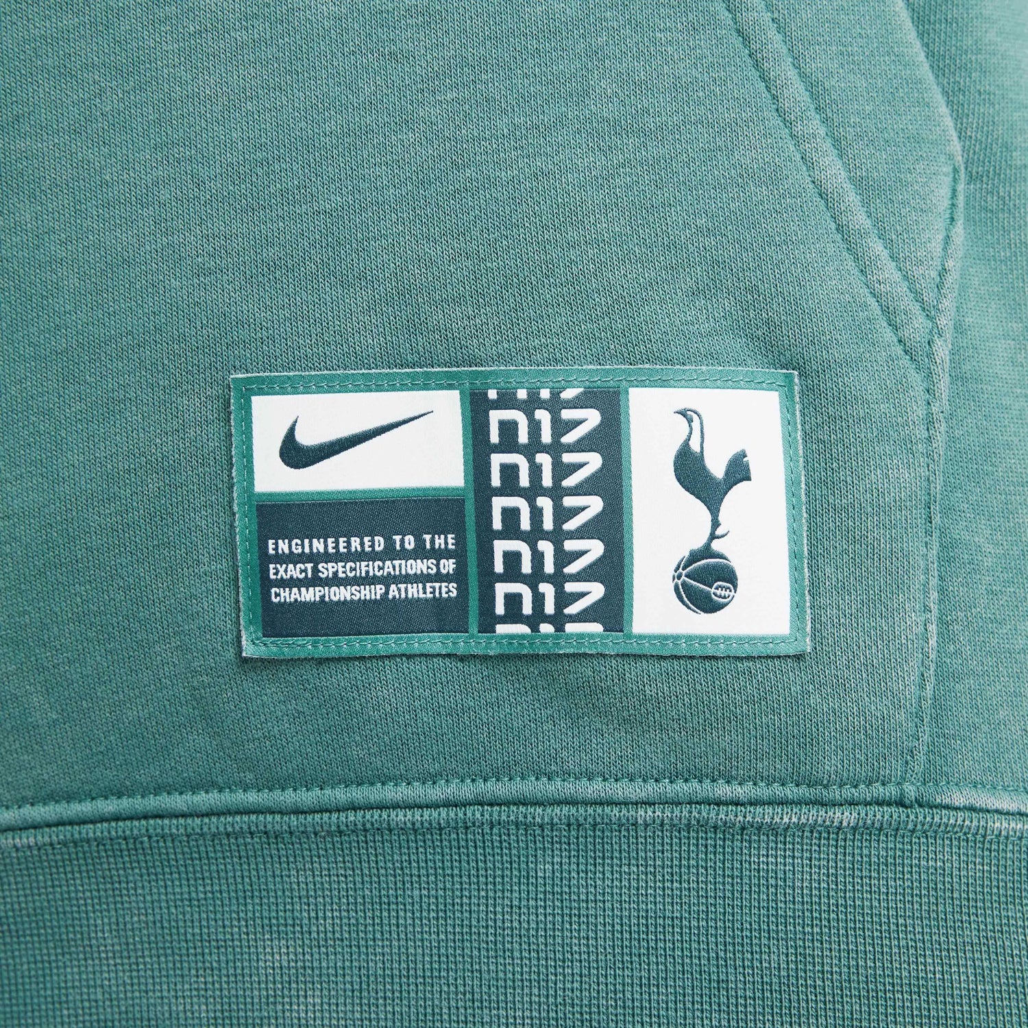 Nike 2024-25 Tottenham Men's Club Third Pullover Hoodie (Detail 6)