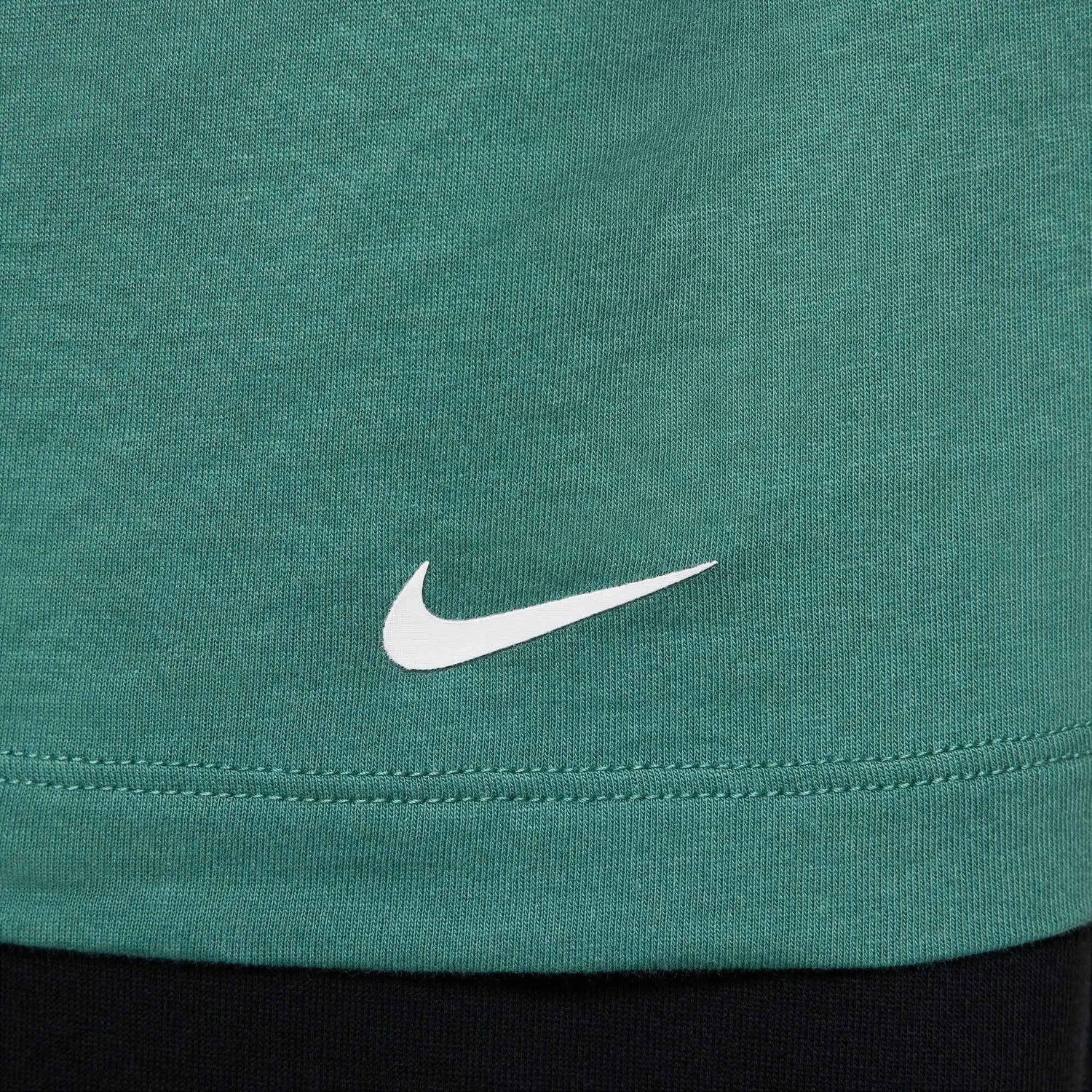 Nike 2024-25 Tottenham Youth Heritage Tee (Detail 3)