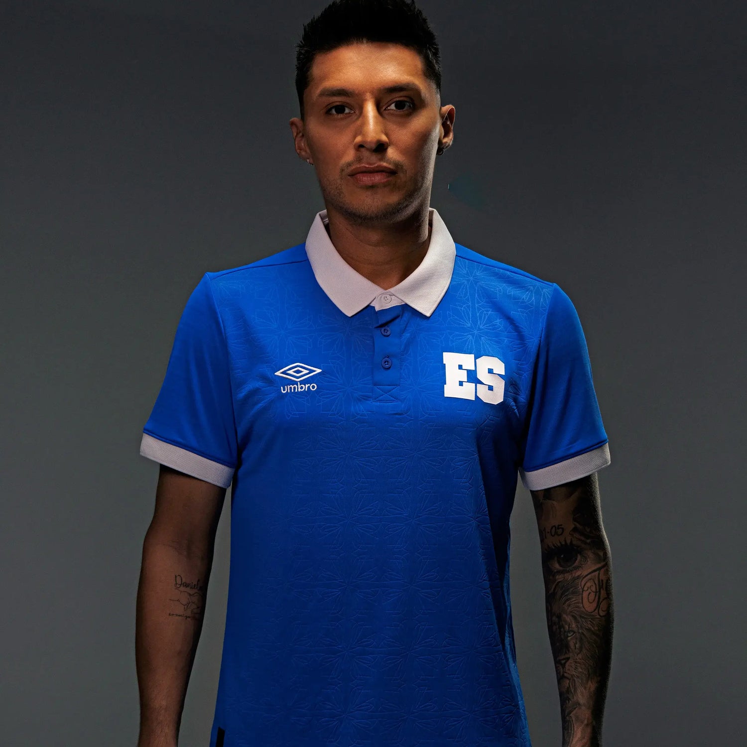 Umbro 2025-26 El Salvador Men's Stadium Home Soccer Jersey (Model - Front)