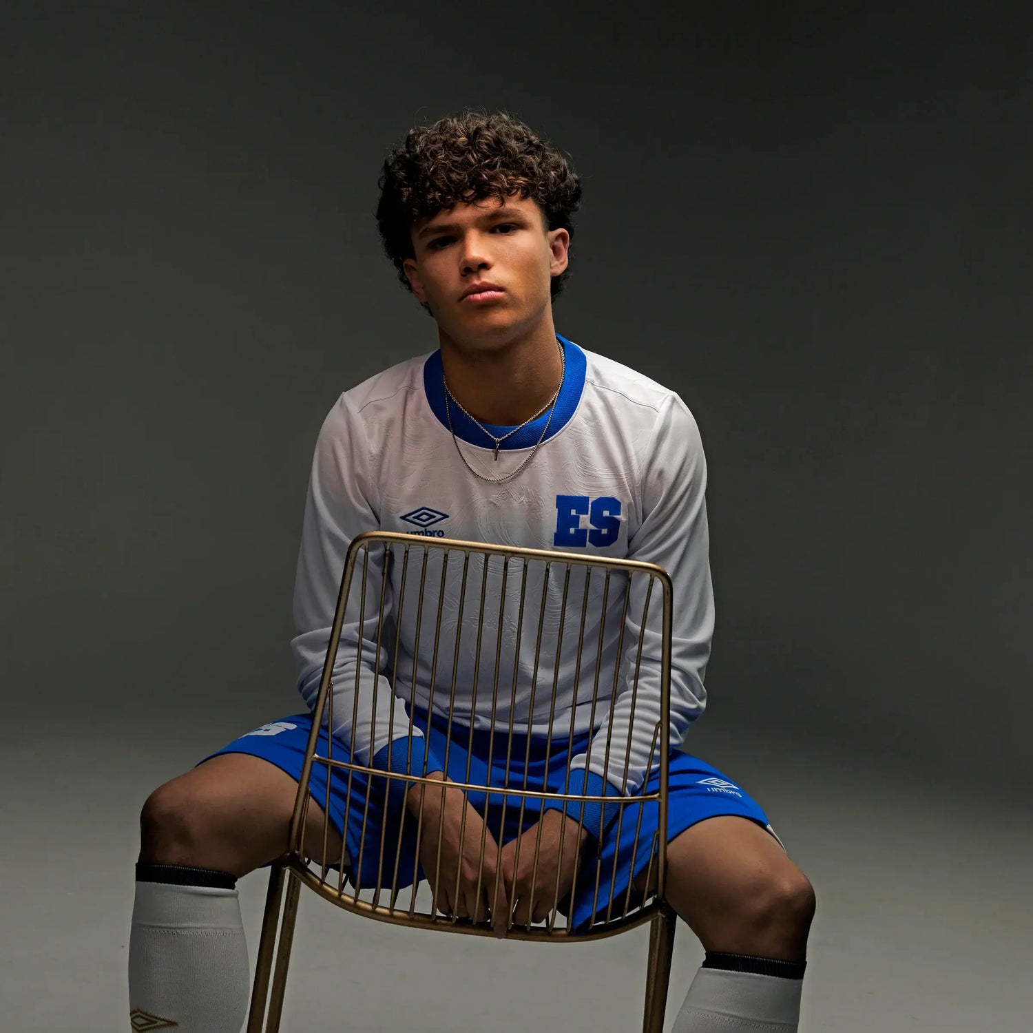 Umbro 2025-26 El Salvador Youth Stadium Away Soccer Jersey (Model - Front)