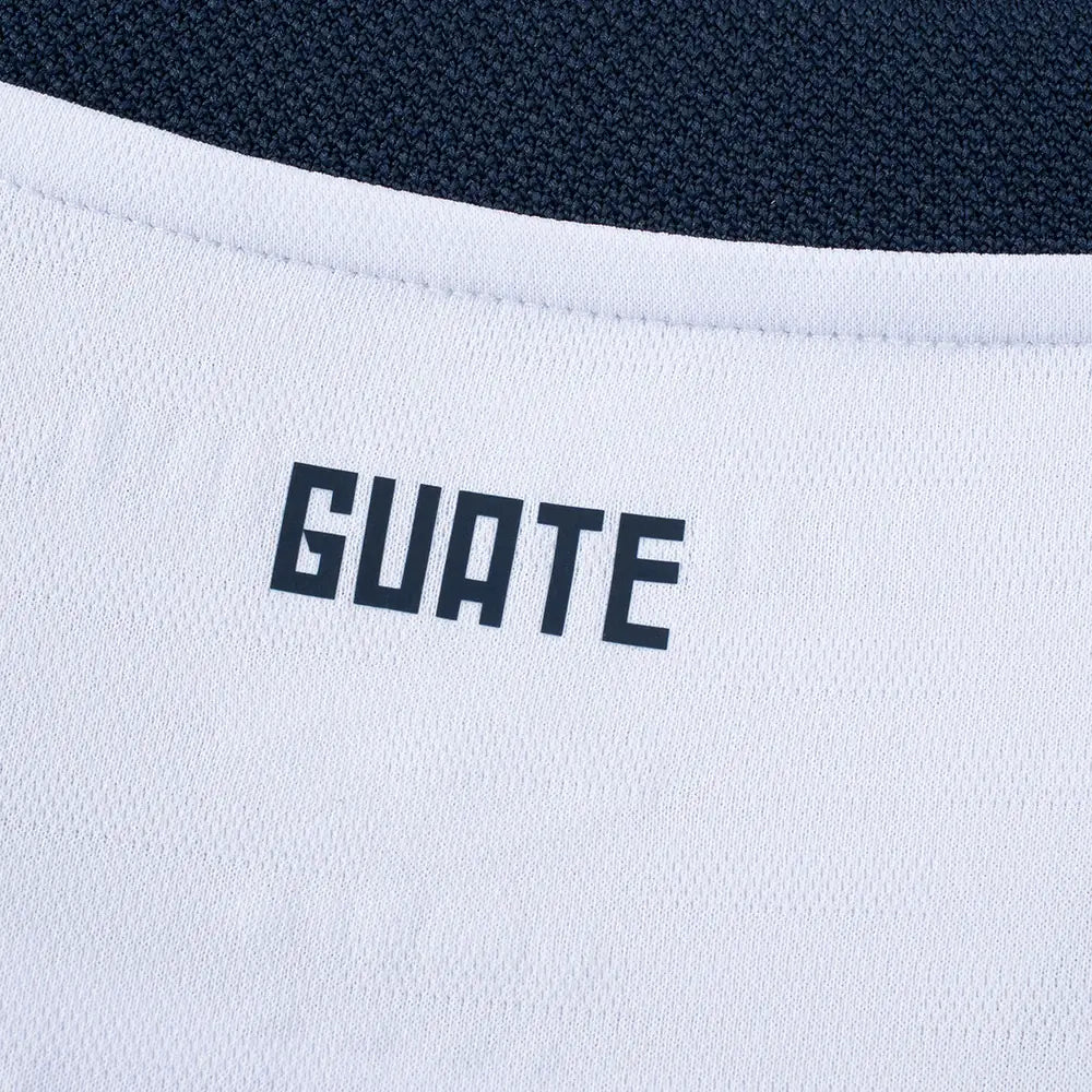 Umbro 2025-26 Guatemala Women's Stadium Home Soccer Jersey (Detail 2)