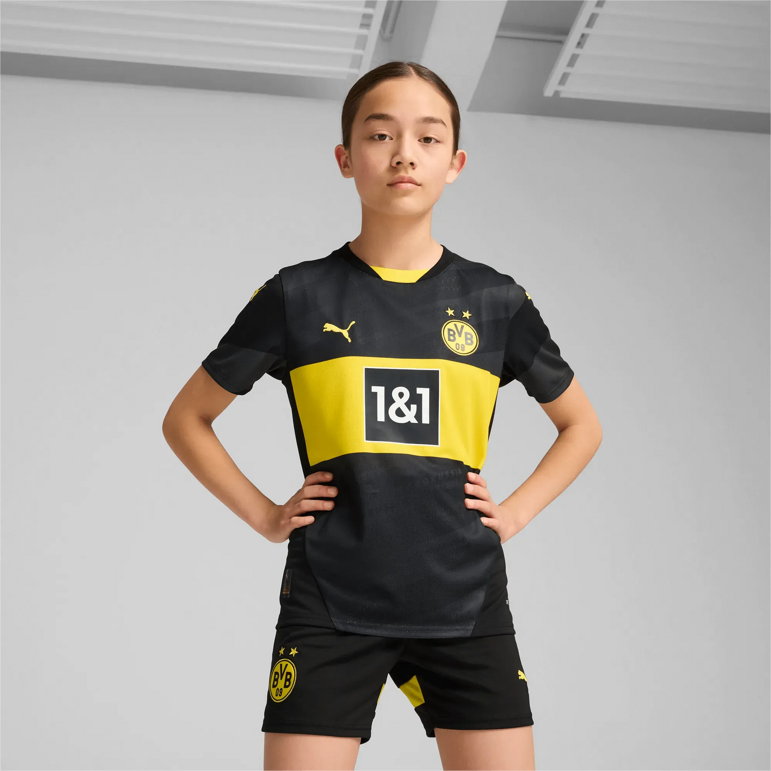 Puma 2024-25 Borussia Dortmund Youth Stadium Away Jersey (Model - Front)