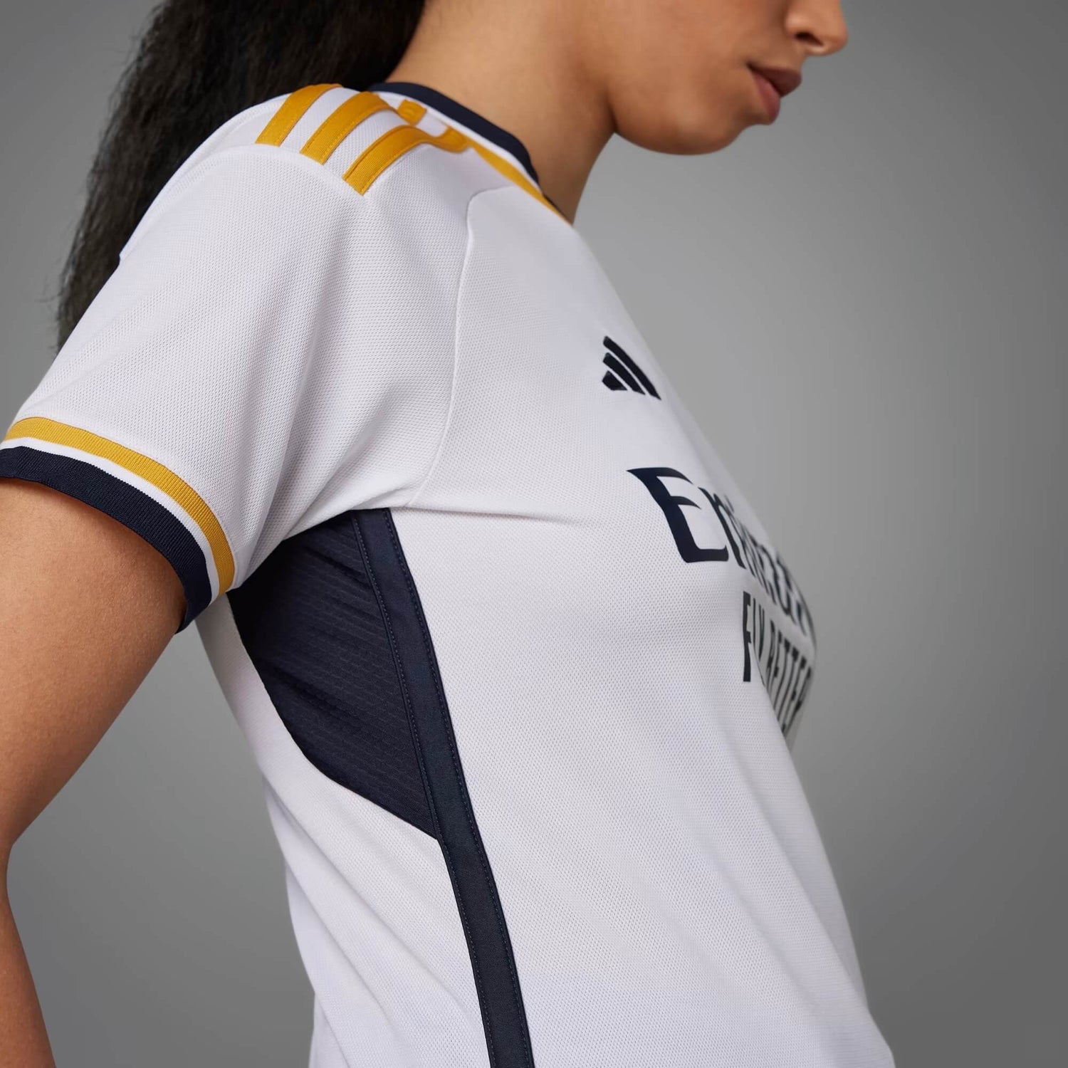  adidas Real Madrid Women's Home Jersey 22/23 : Sports & Outdoors