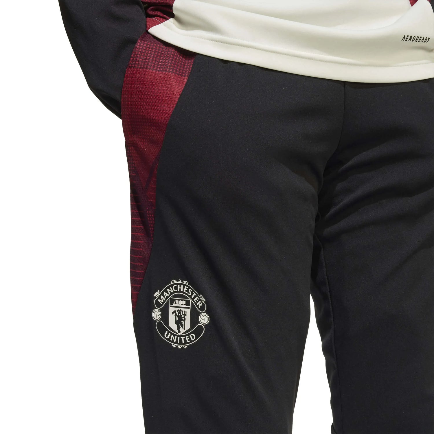 adidas 2024-25 Manchester United Youth Training Pants (Detail 1)