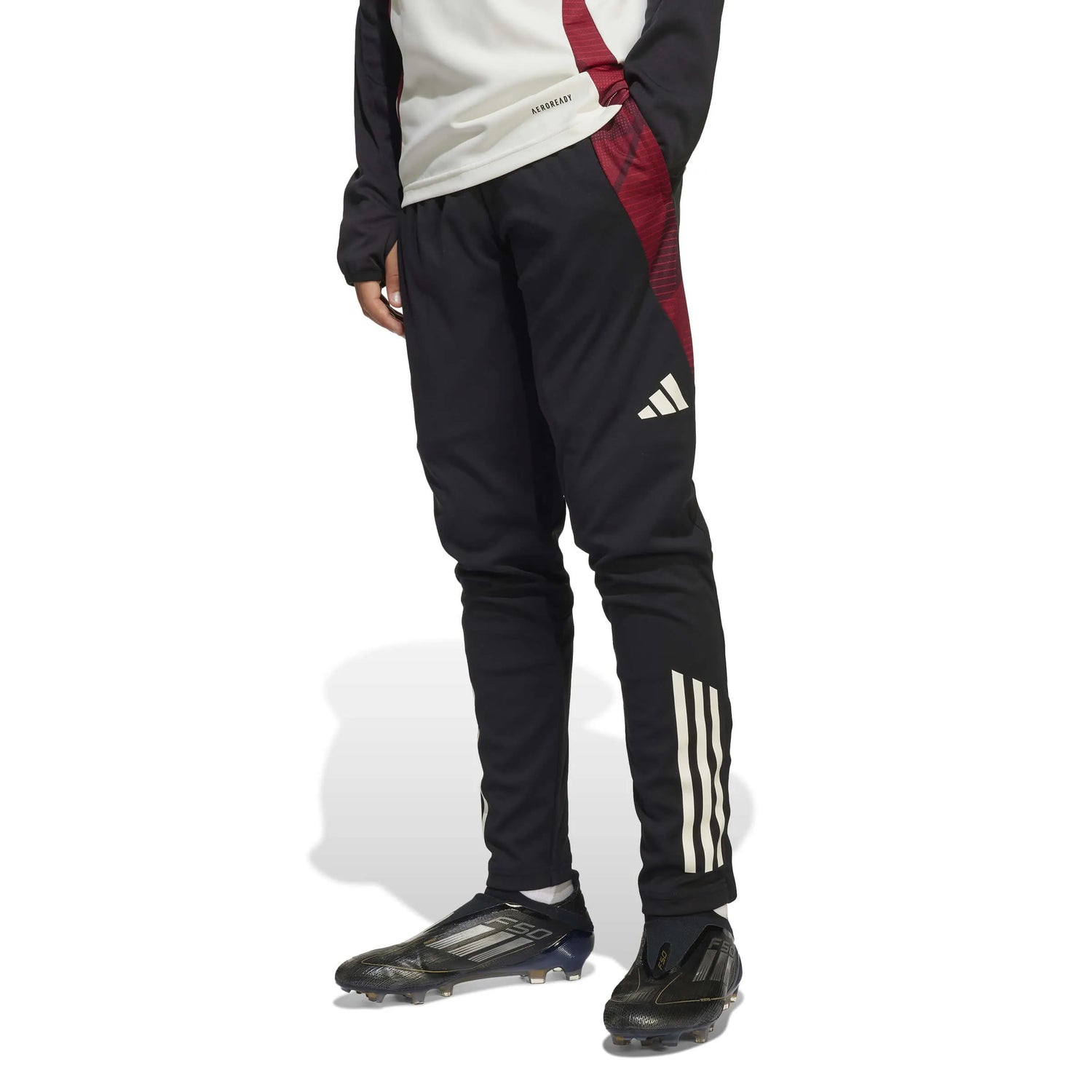 adidas 2024-25 Manchester United Youth Training Pants (Model - Front)