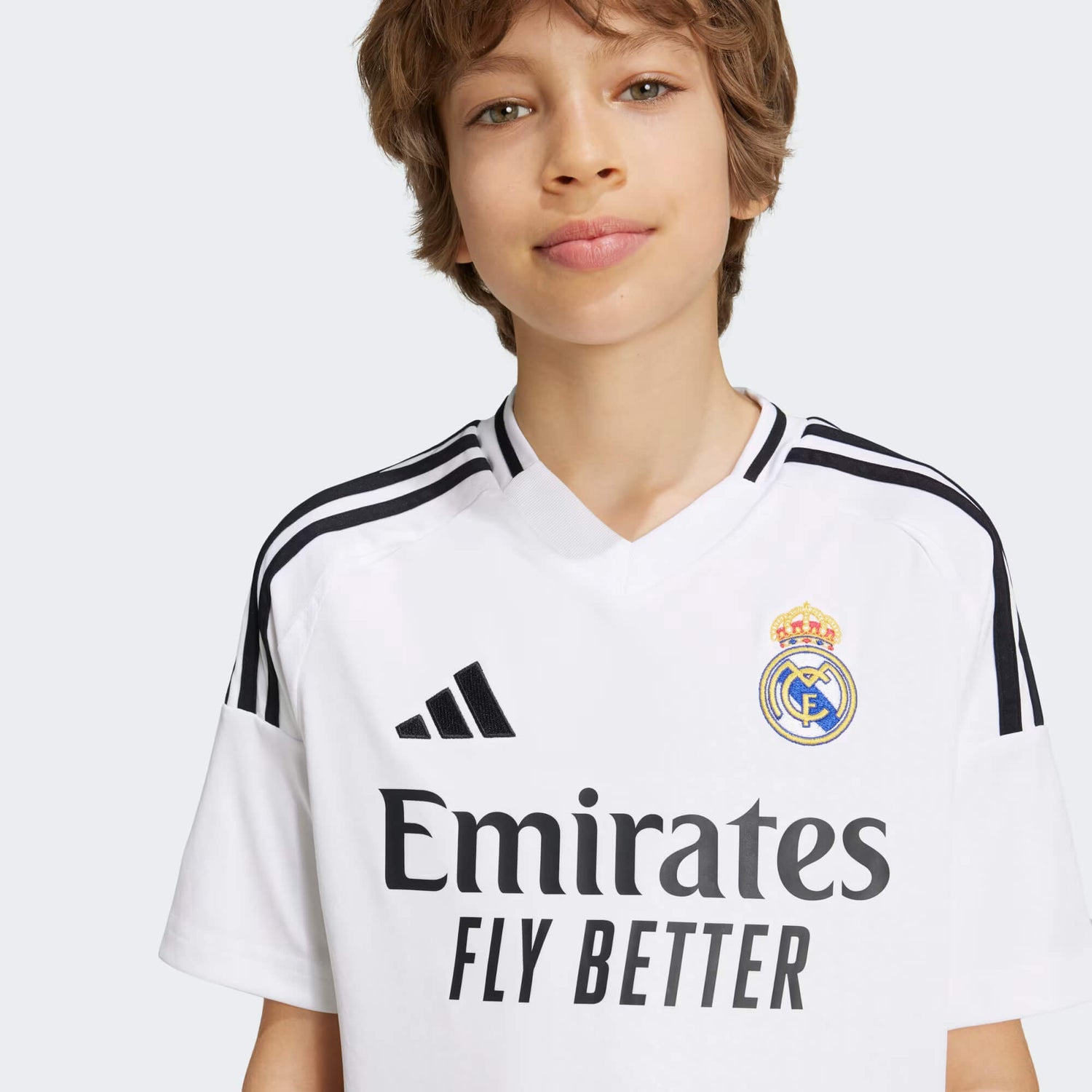adidas 2024-25 Real Madrid Youth Stadium Home Jersey (Detail 1)