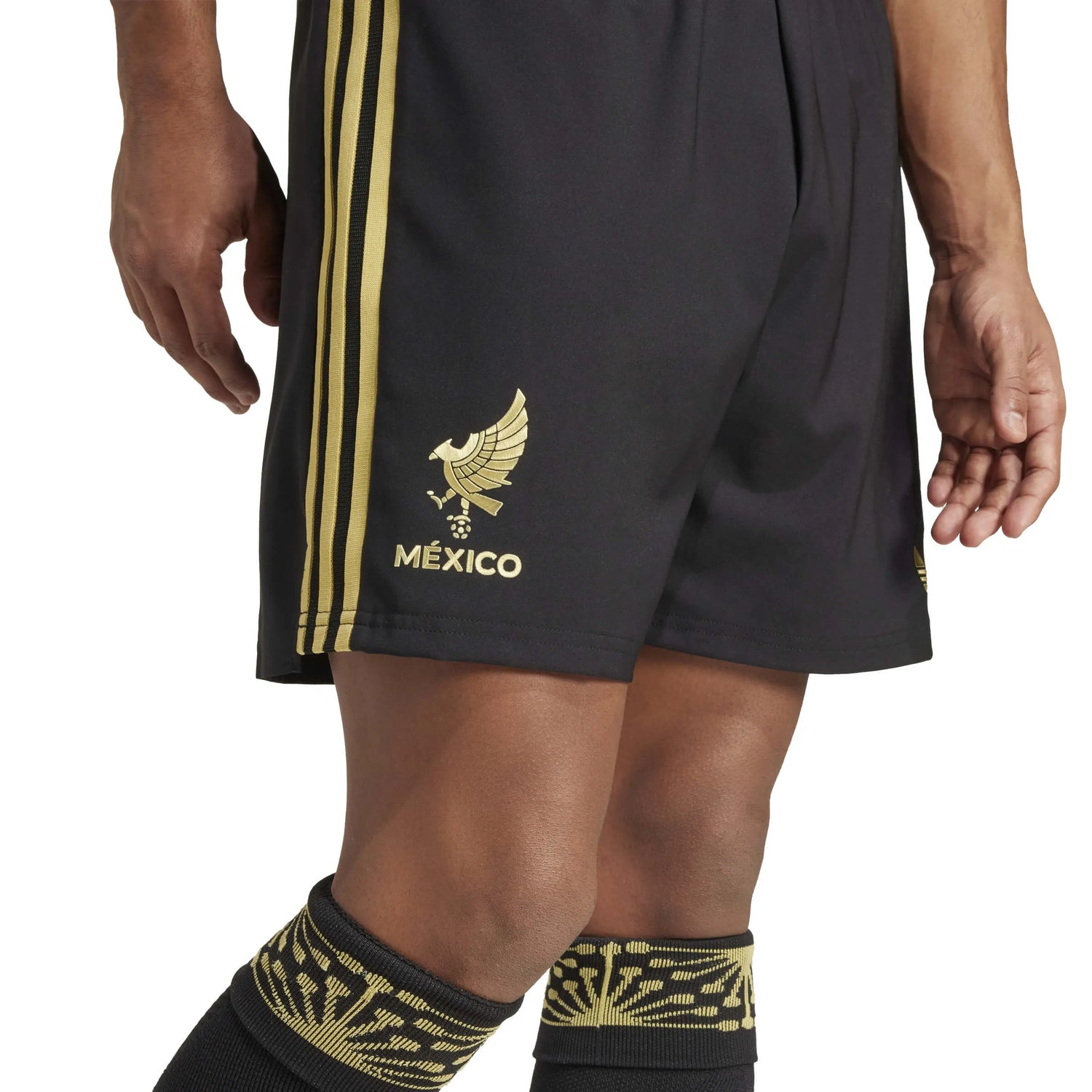 adidas 2025 Mexico Men's Gold Shorts (Detail 1)