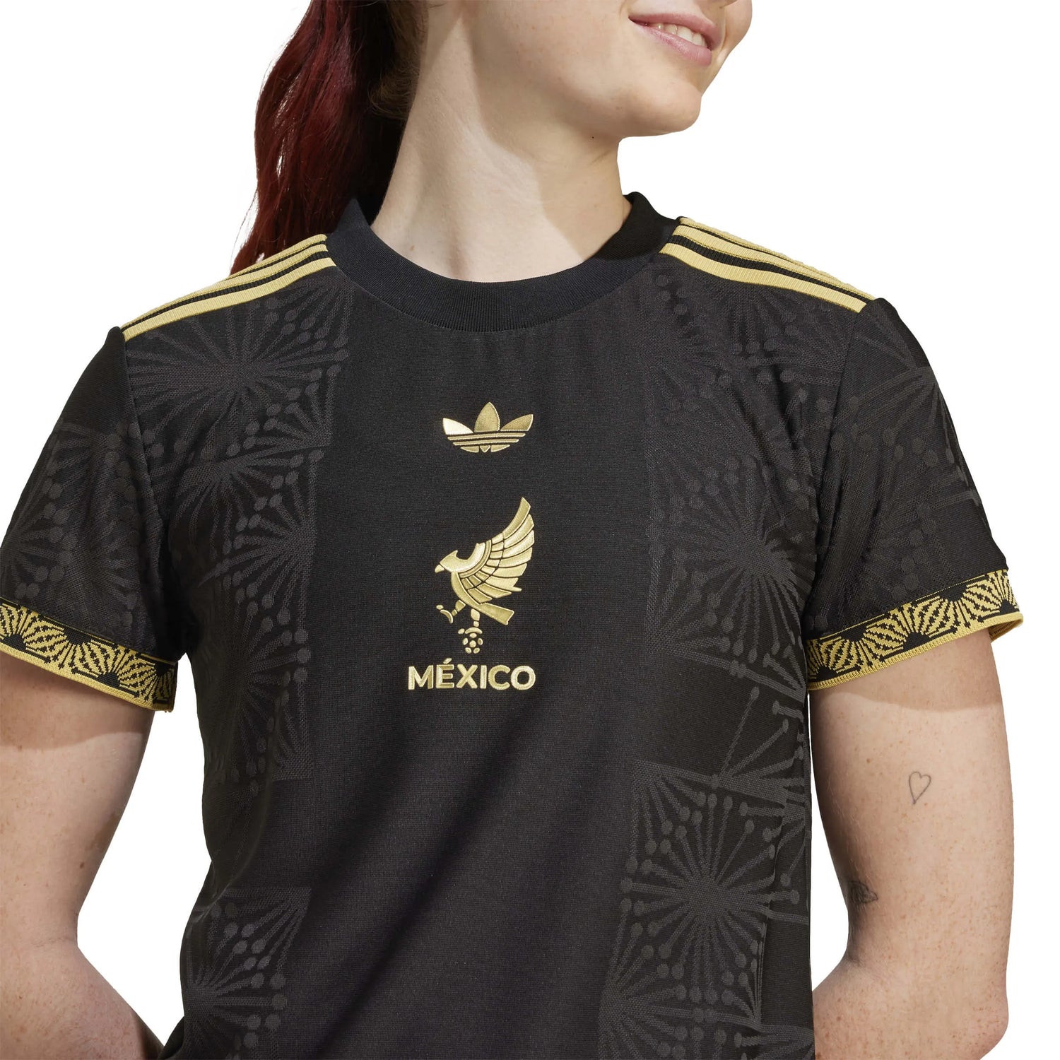 adidas 2025 Mexico Women's De Oro Authentic Soccer Jersey (Detail 1)