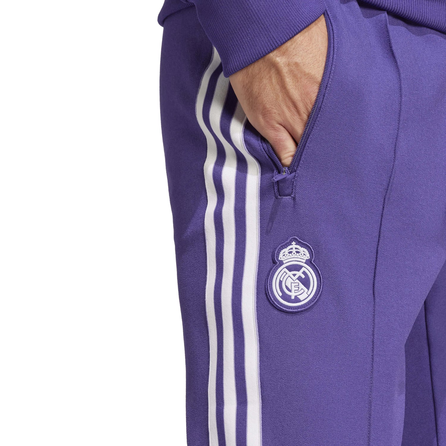 adidas 2025 Real Madrid Men's Icons Track Pants (Detail 2)