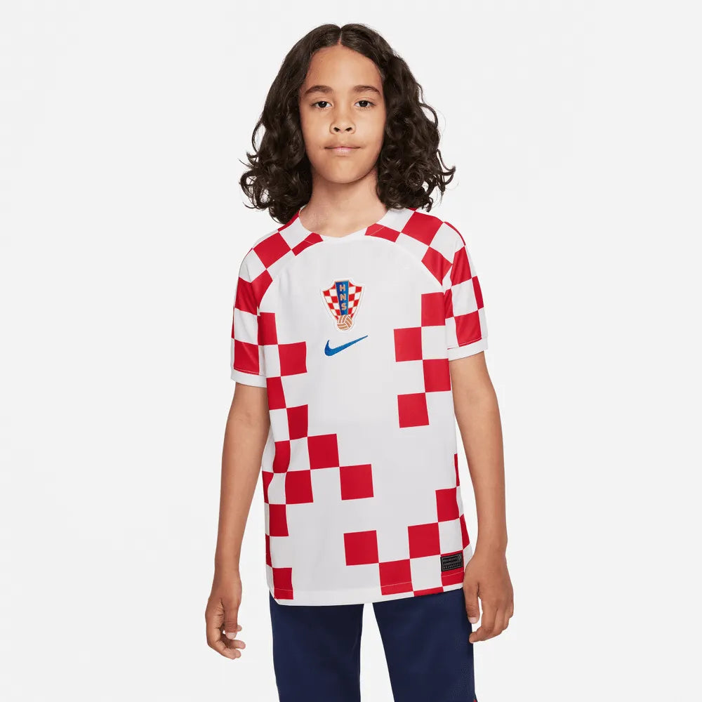 Nike 2022-23 Croatia Youth Home Jersey White-Red-Blue (Model - Front)