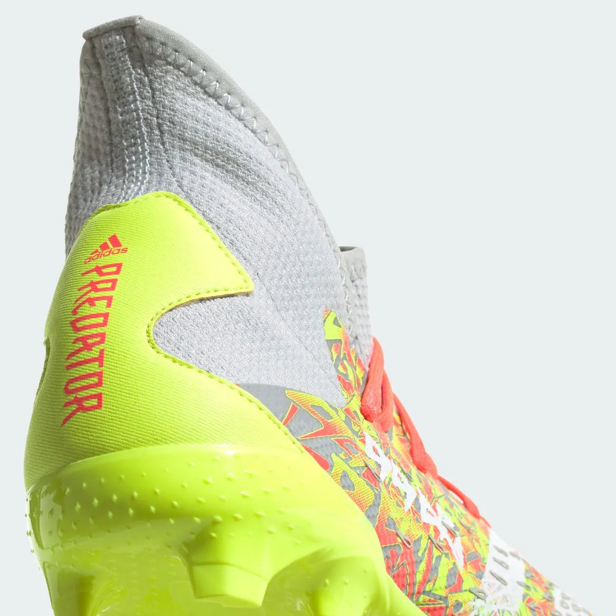 Adidas Predator Freak .3 FG - Clear Grey-Solar Yellow (Detail 2)