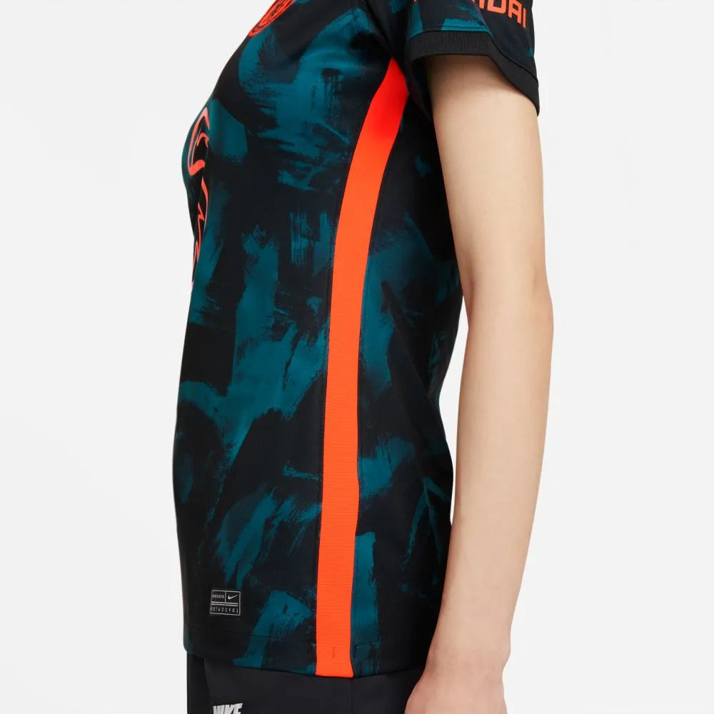 Nike 2021-22 Chelsea Women Third Jersey  - Blustery-Hyper Crimson (Detail 3)