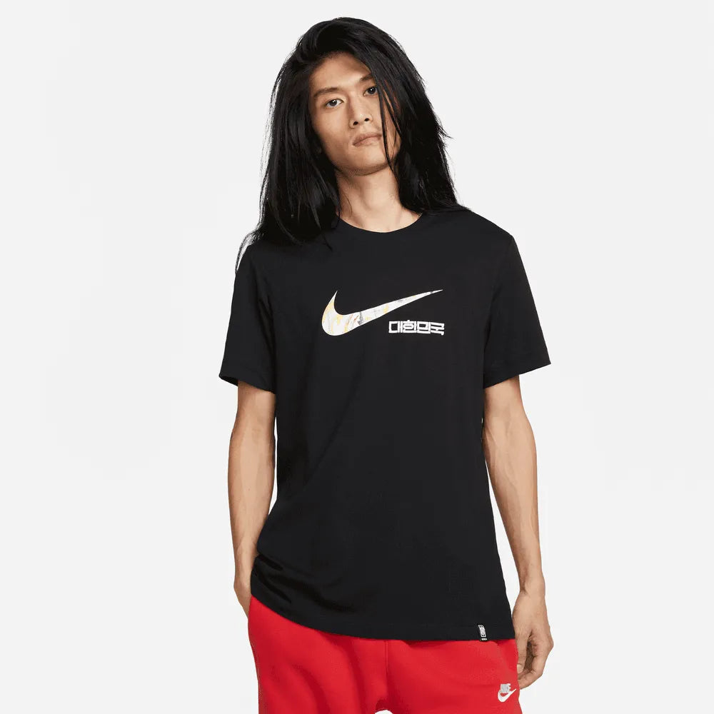 Nike 2022-23 Korea Swoosh Tee (Model - Front)