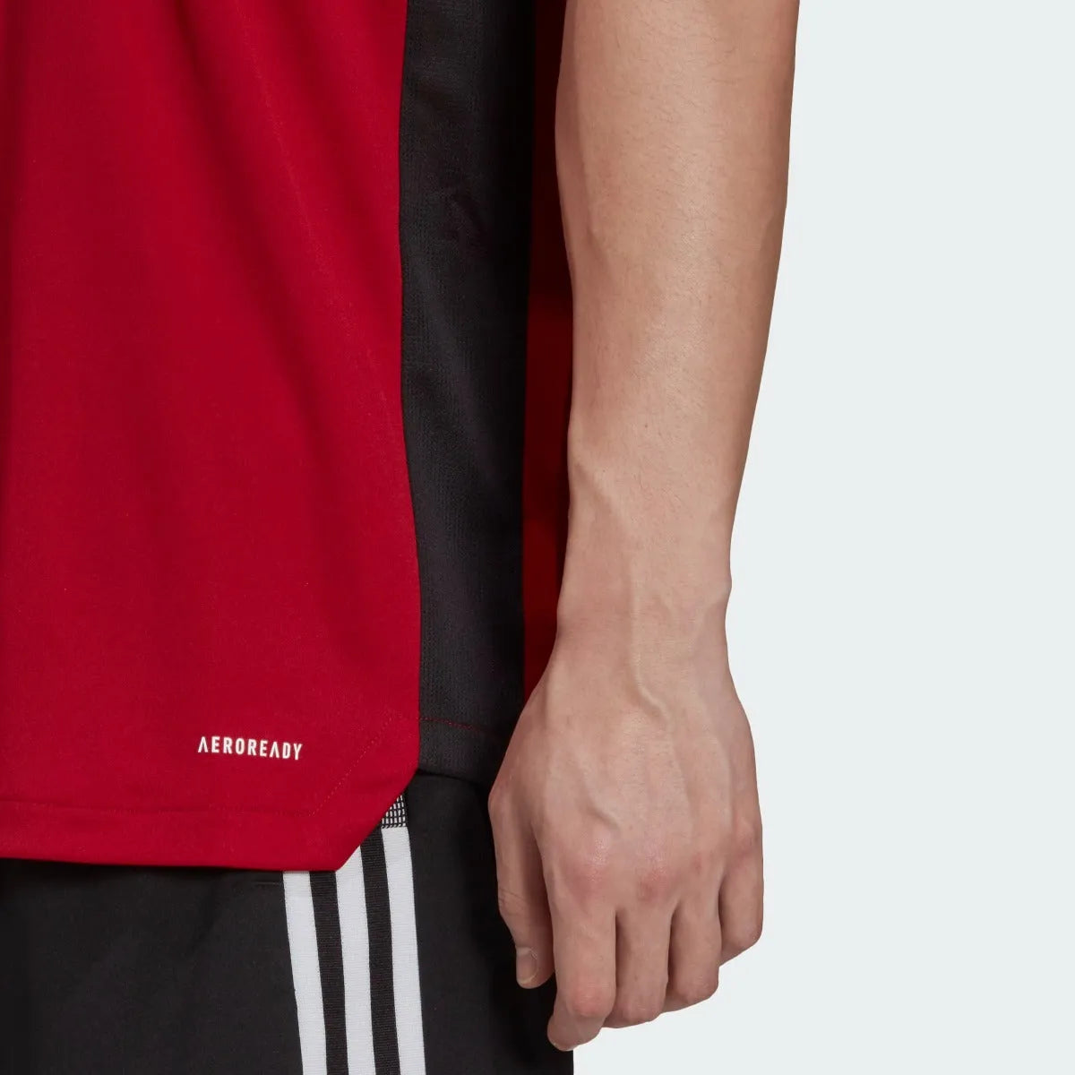 Adidas 2021-22 Arsenal Training Jersey - Active Maroon (Detail 2)