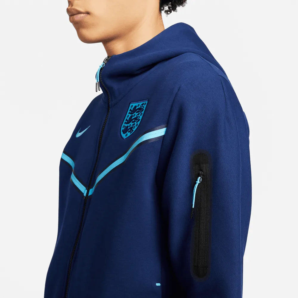 Nike 2022-23 England Tech Fleece Hoodie (Detail 3)