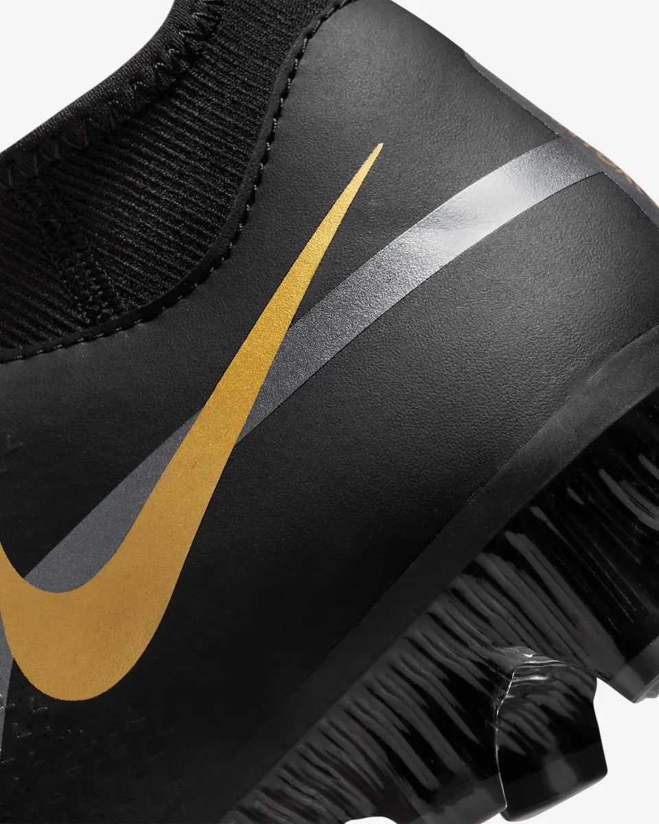 Nike Phantom GT2 Academy DF FG - Black-Dark Grey-Gold (Detail 3)