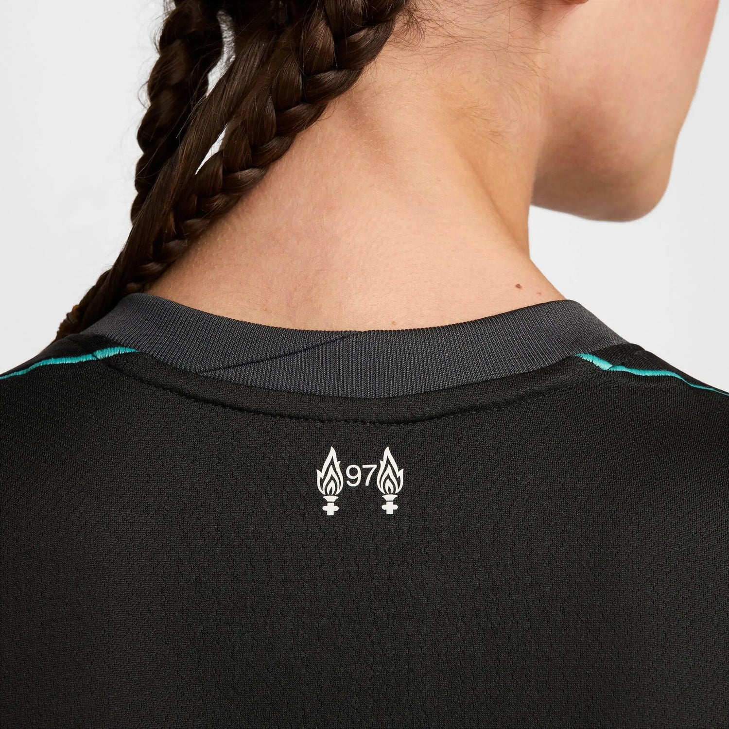 Nike 2024-25 Liverpool Women's Stadium Away Jersey (Detail 2)