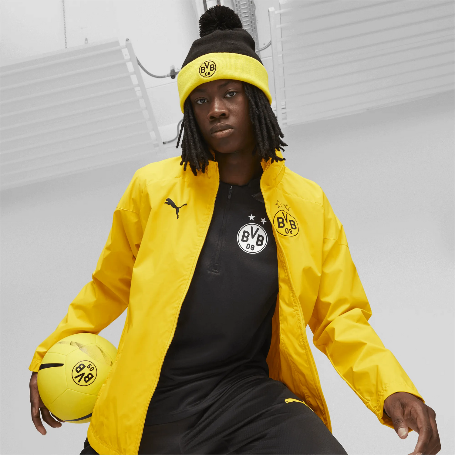 Puma 2023-24 Borussia Dortmund Pom Beanie (Model - Front)