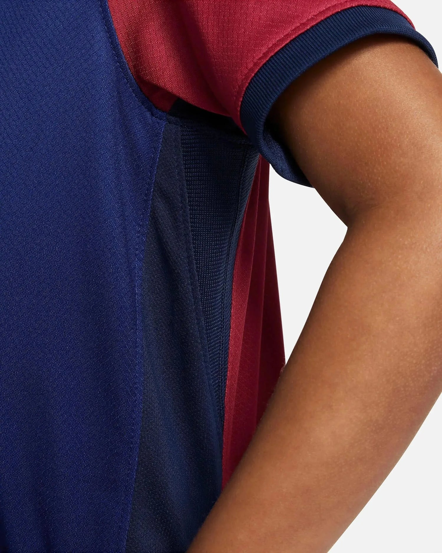 Nike 2024-25 Barcelona Little Kids' Stadium Home Kit (Detail 3)